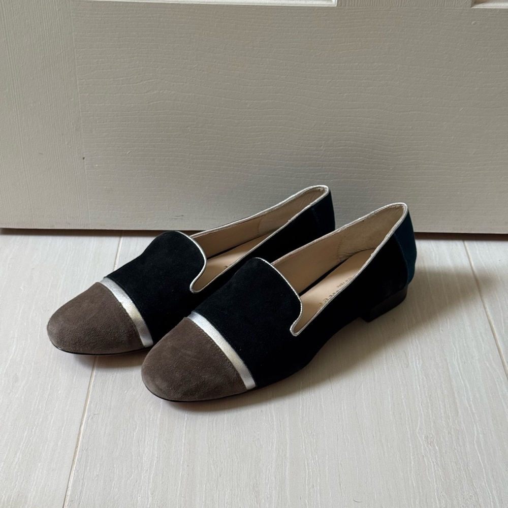 Bettye Muller Navy Blue and and Grey Flats with Silver Accent